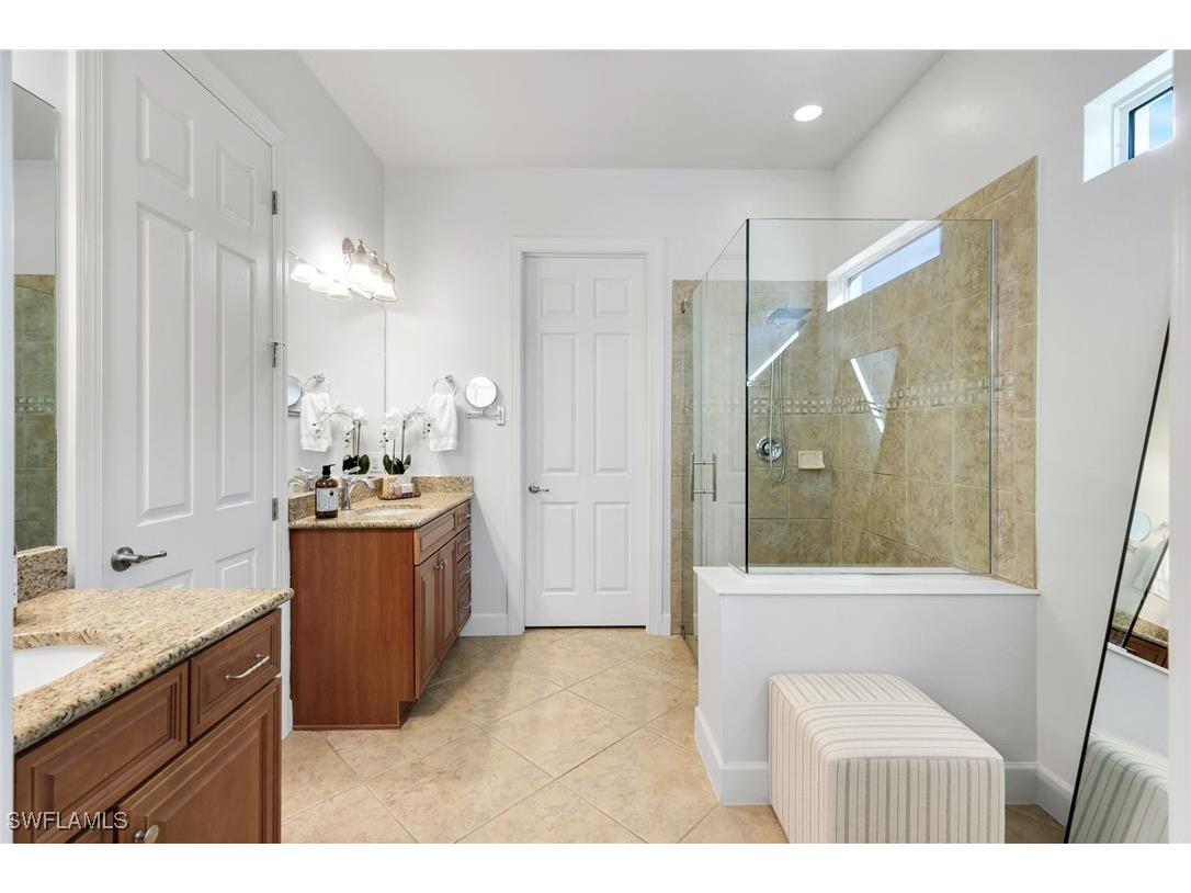 9103 Graphite Circle Naples FL 34120 225082674 image24