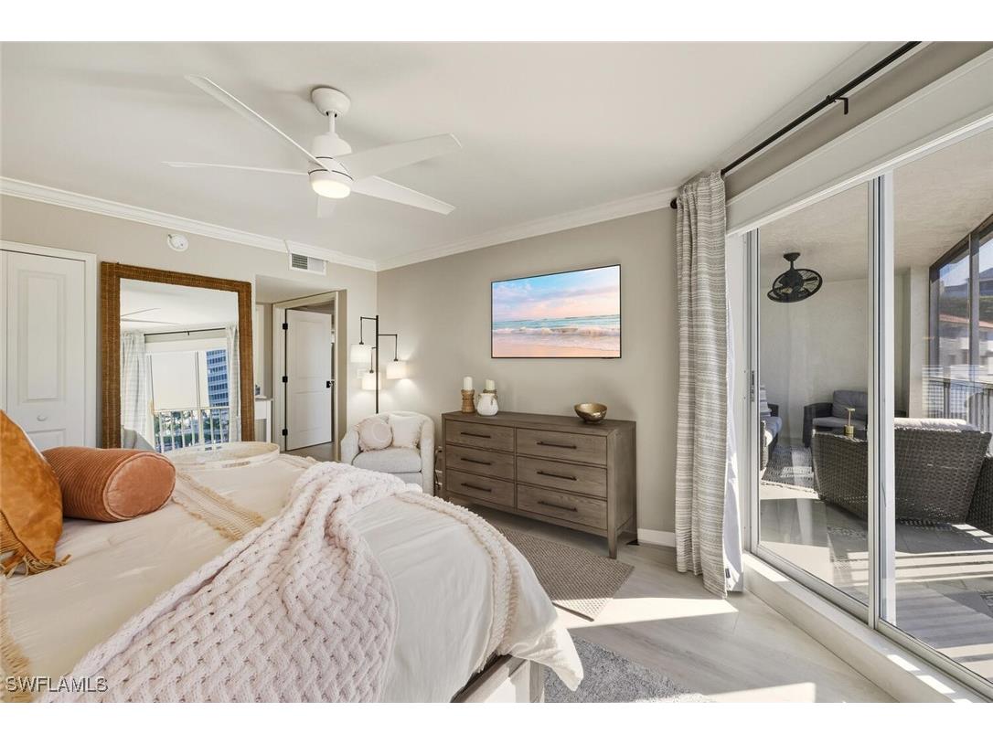 9103 Vanderbilt Drive #2 Naples FL 34108 225082751 image13