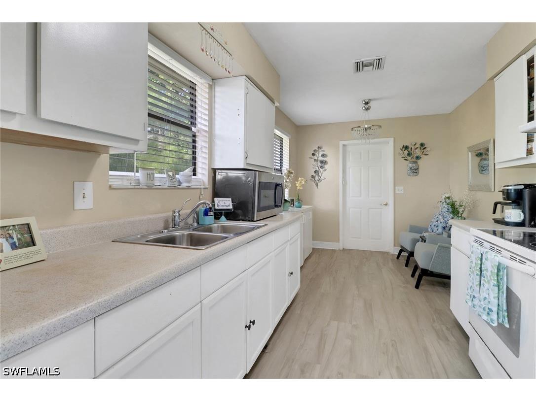9104 King Road W Fort Myers FL 33967 226020476 image4