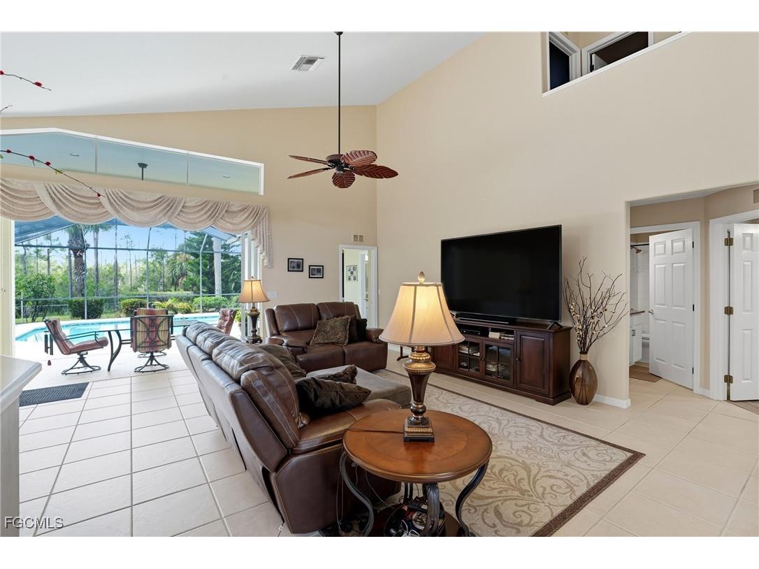 9104 Shadow Glen Way Fort Myers FL 33913 2025012325 image11