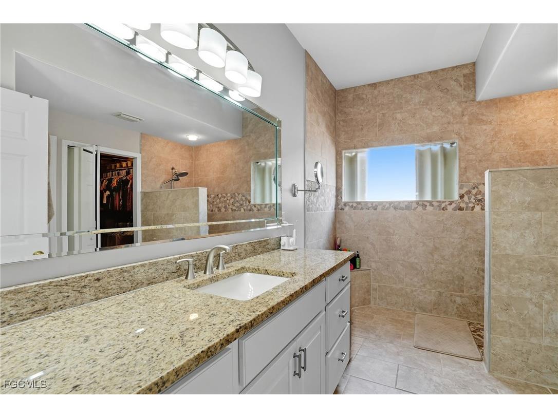 9104 Shadow Glen Way Fort Myers FL 33913 2025012325 image22