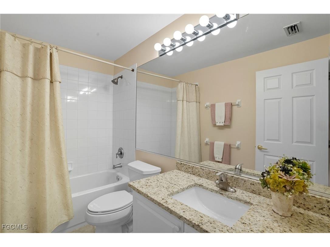 9104 Shadow Glen Way Fort Myers FL 33913 2025012325 image30