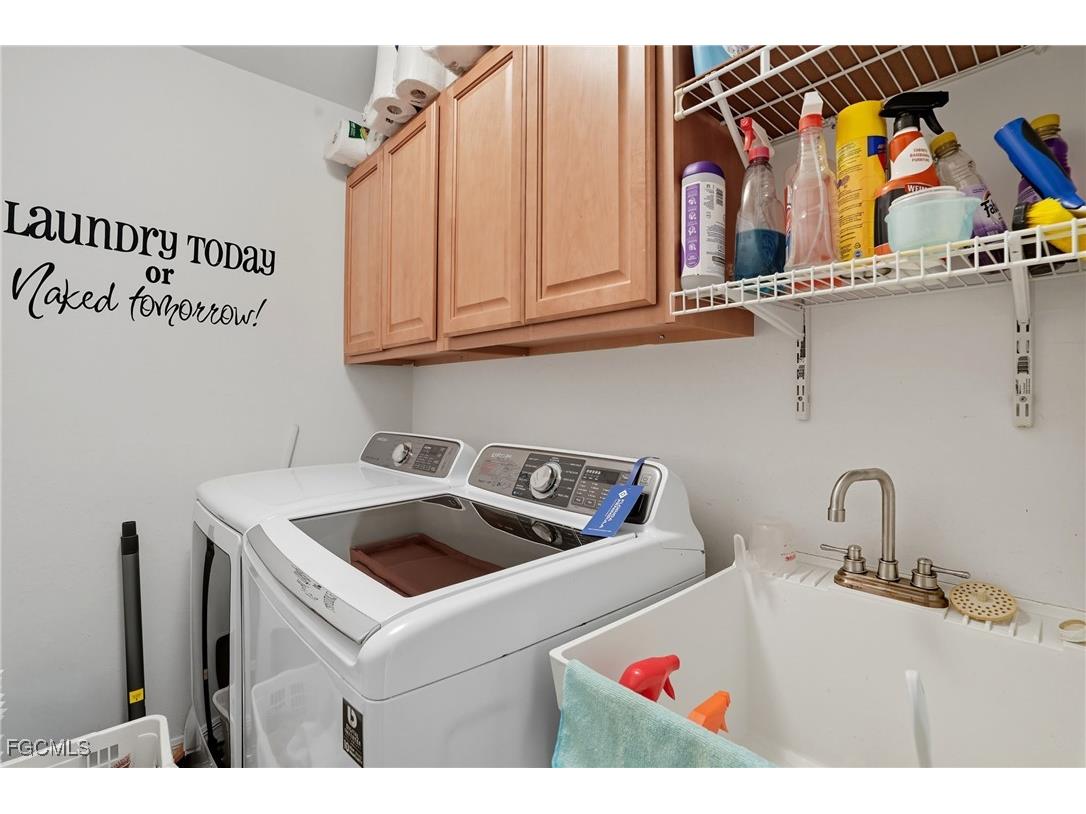 9104 Shadow Glen Way Fort Myers FL 33913 2025012325 image37