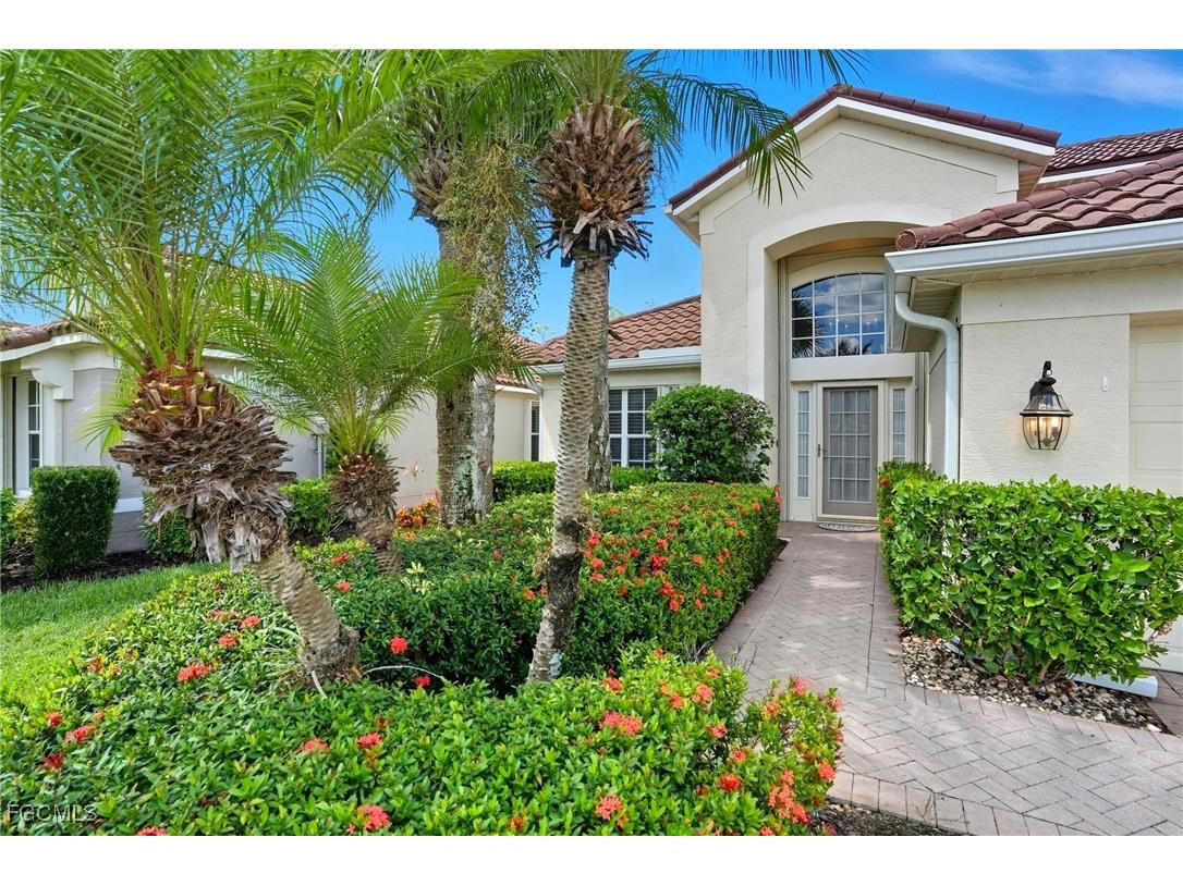 9104 Shadow Glen Way Fort Myers FL 33913 2025012325 image5