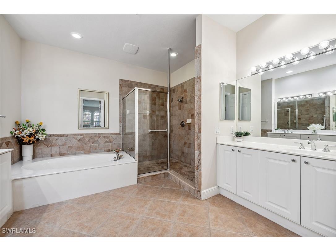 9106 Cascada Way #202 Naples FL 34114 225067325 image12