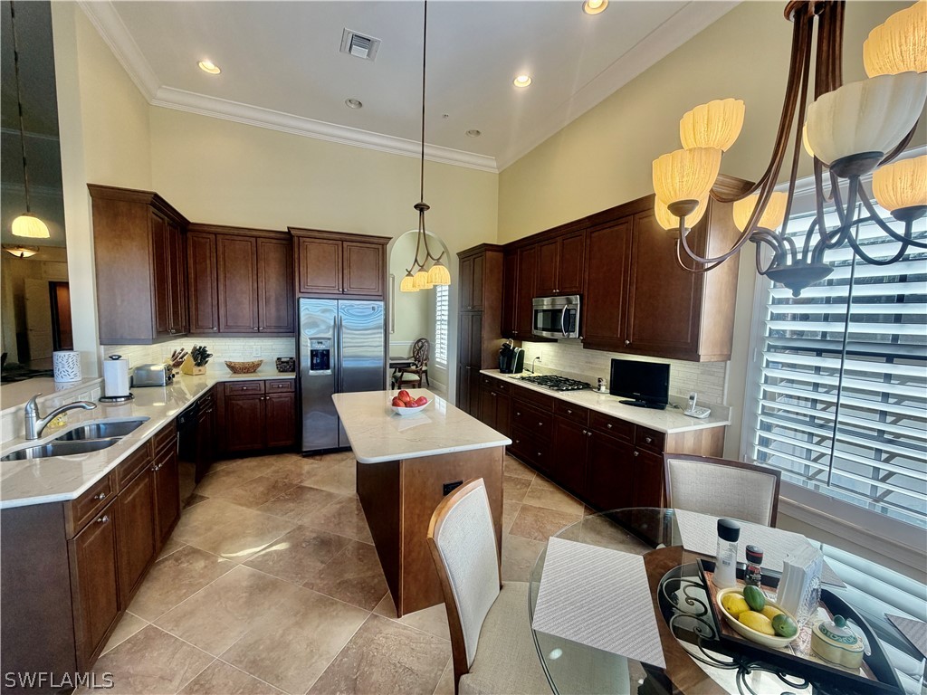 9109 Prima Way #201 Naples FL 34113 226007450 image13