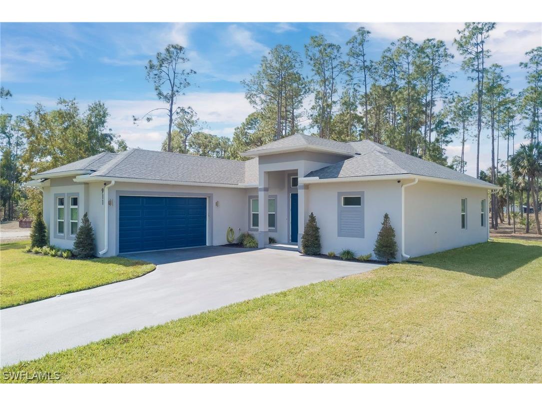 911 14th Street SE Naples FL 34117 226007365 image1