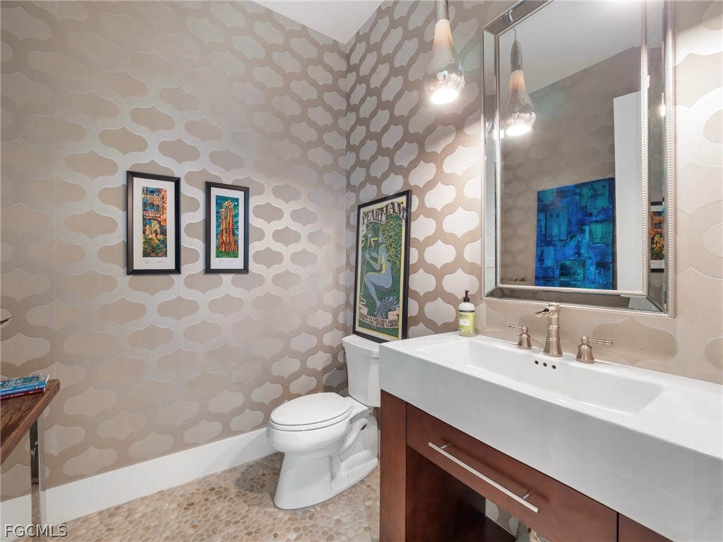 911 Aqua Lane Fort Myers FL 33919 2026011479 image18