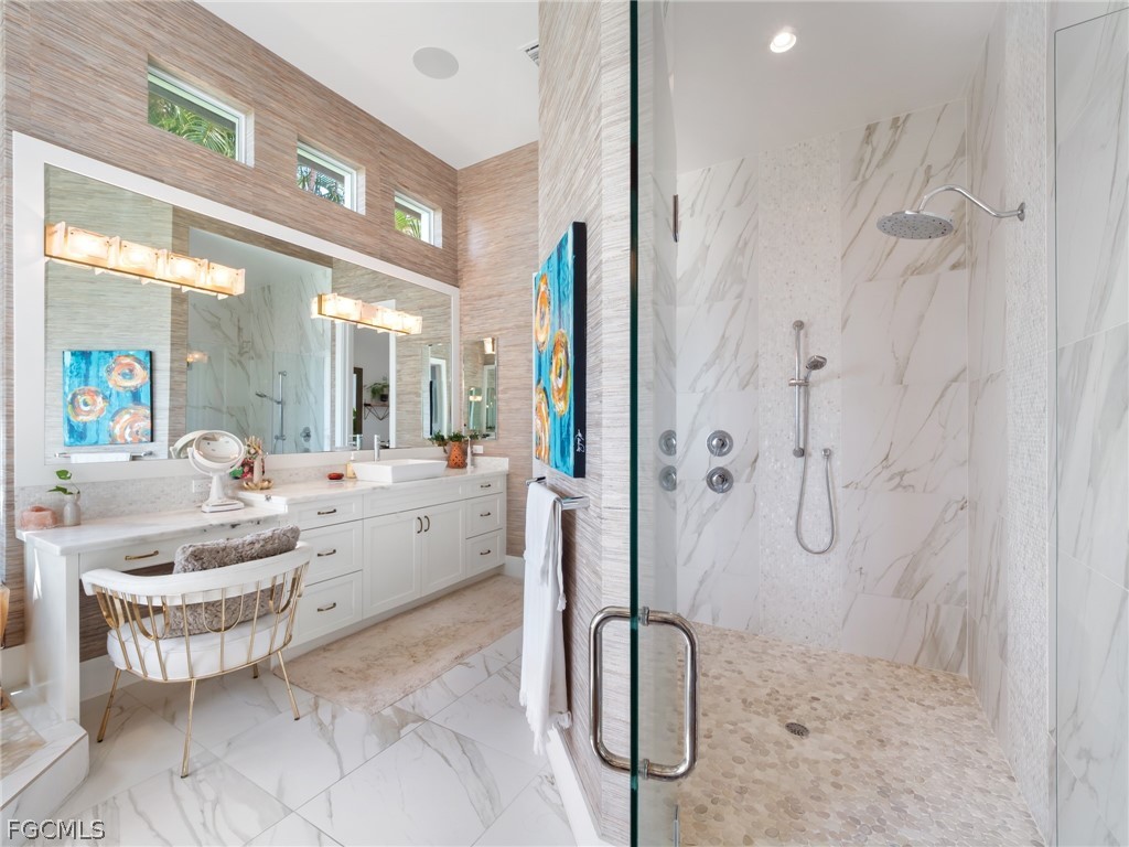 911 Aqua Lane Fort Myers FL 33919 2026011479 image22