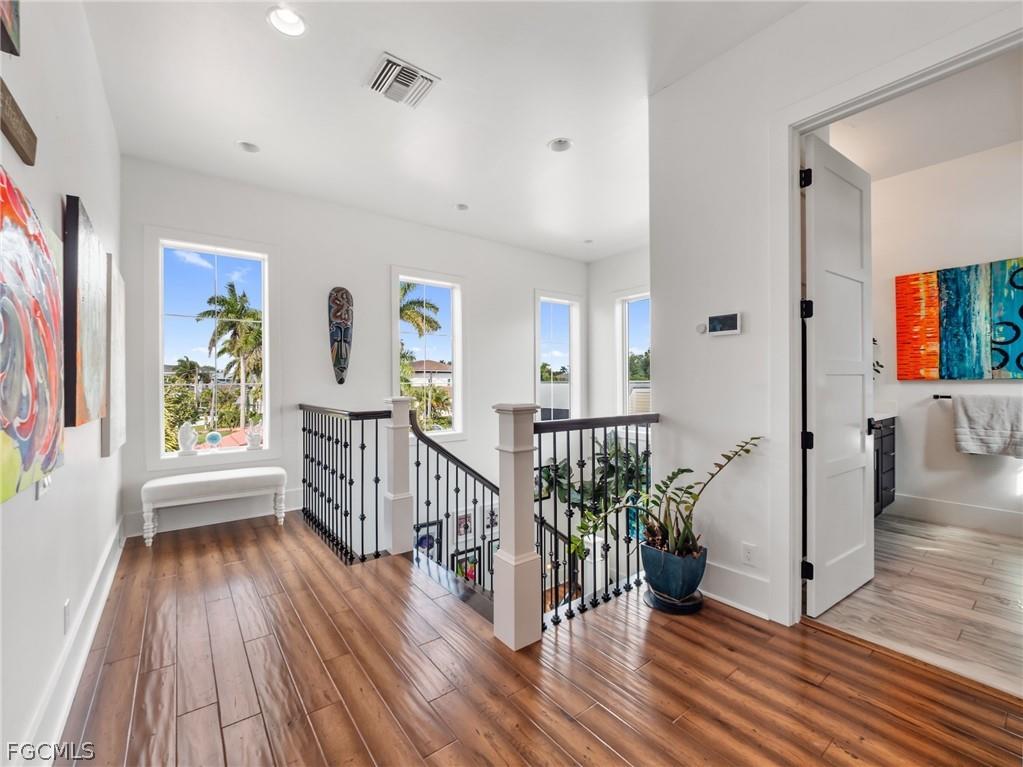 911 Aqua Lane Fort Myers FL 33919 2026011479 image28