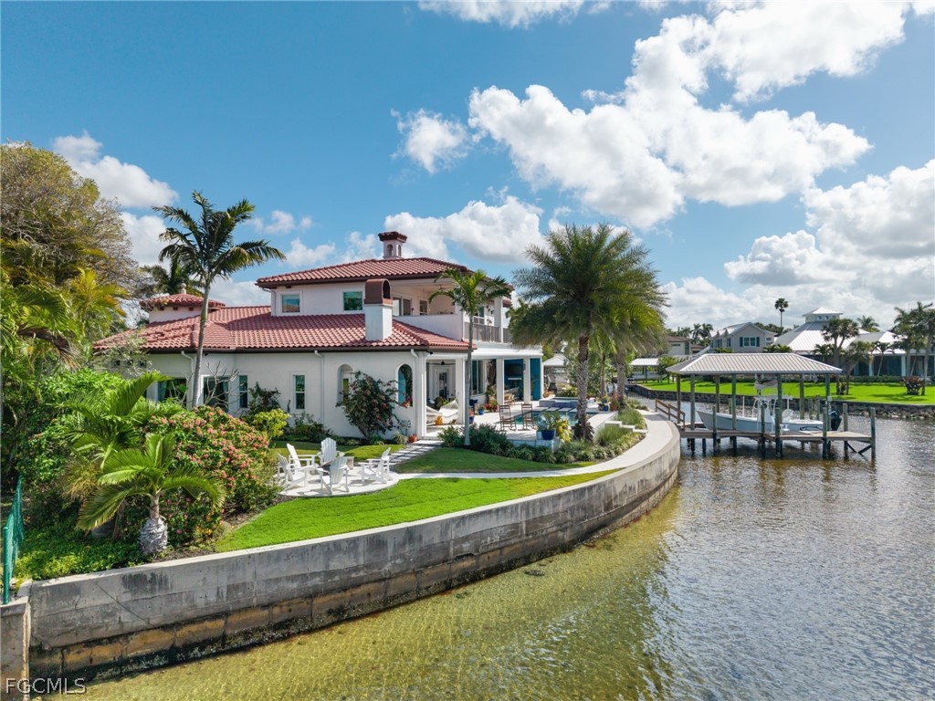 911 Aqua Lane Fort Myers FL 33919 2026011479 image47
