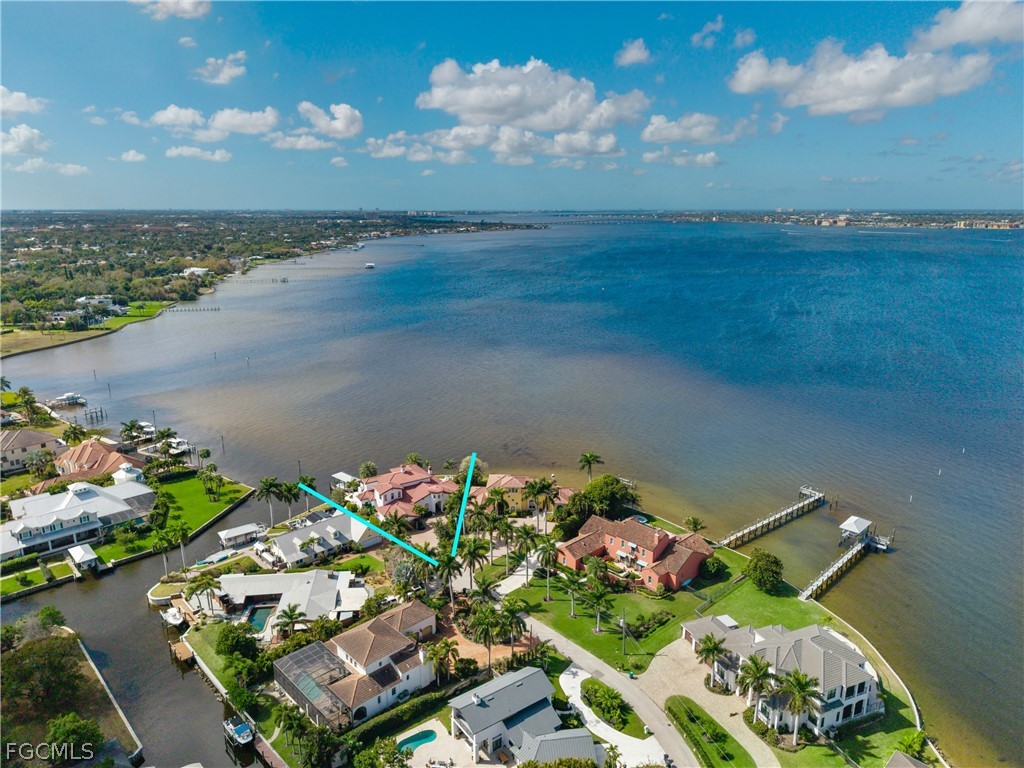 911 Aqua Lane Fort Myers FL 33919 2026011479 image49