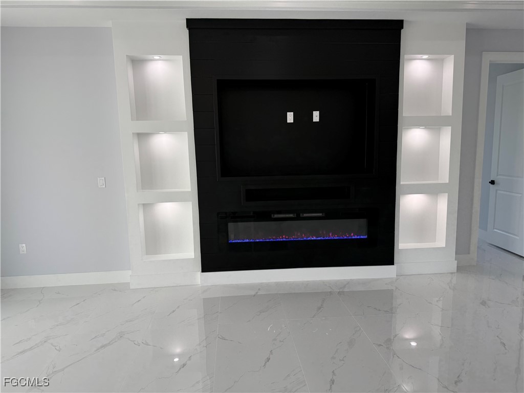 911 Asher Street E Lehigh Acres FL 33974 2025012213 image11