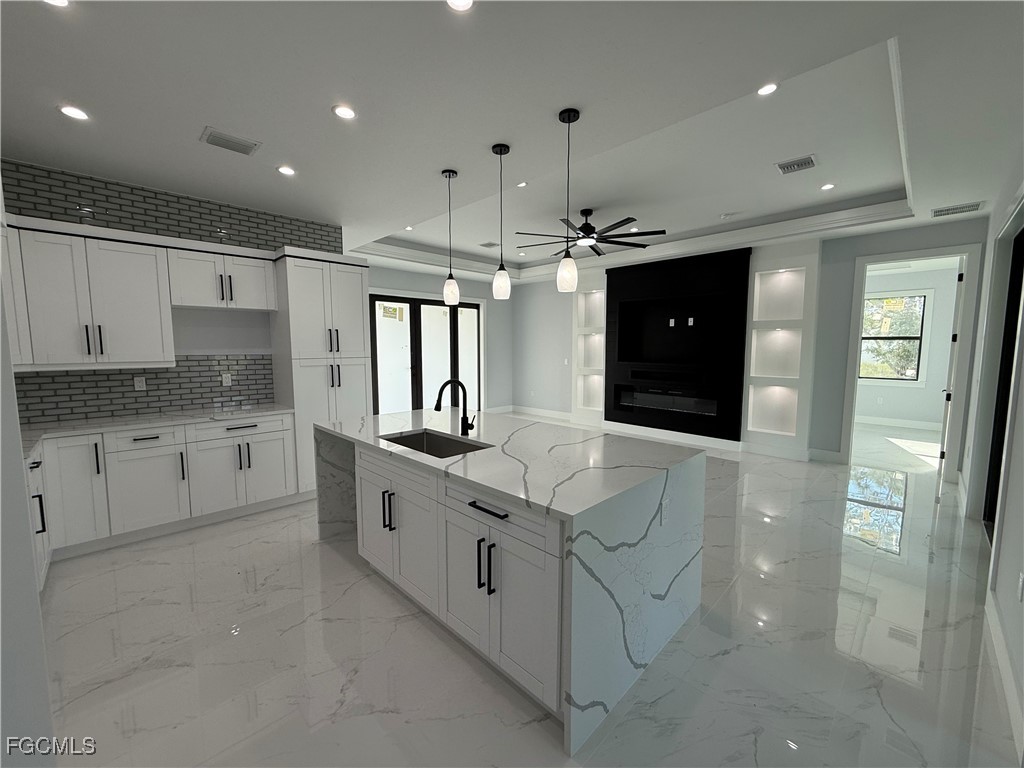 911 Asher Street E Lehigh Acres FL 33974 2025012213 image15