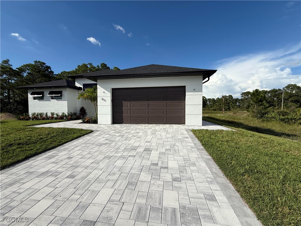 911 Asher Street E Lehigh Acres FL 33974 2025012213 image2