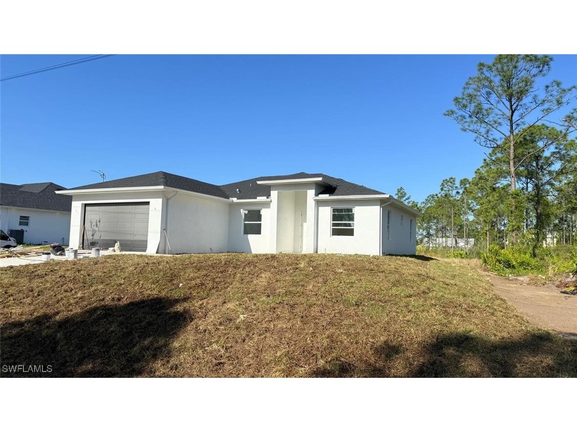 911 Dixie Avenue Lehigh Acres FL 33972 225032840 image1