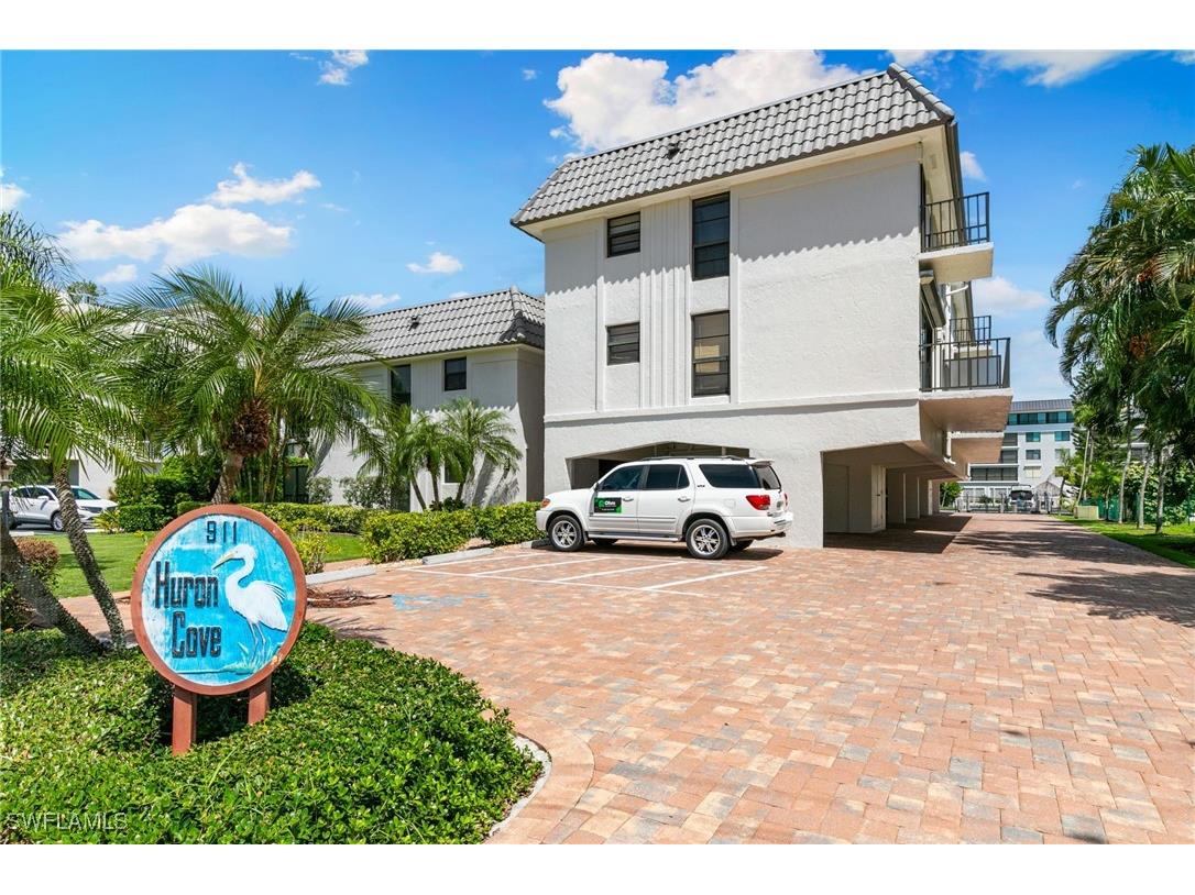 911 Huron Court #9 Marco Island FL 34145 225036582 image2