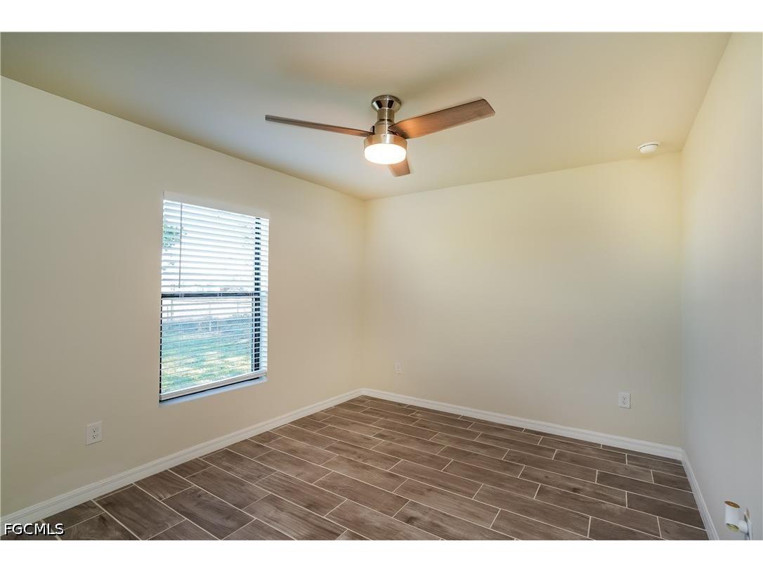 911 NE 9th Street Cape Coral FL 33909 2026025032 image9