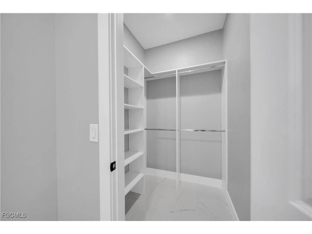 911 NW 37th Place Cape Coral FL 33993 2026003168 image13