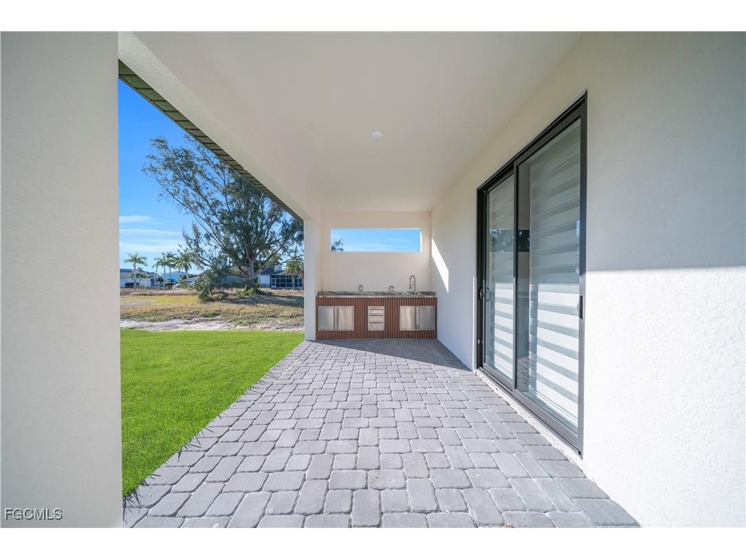 911 NW 37th Place Cape Coral FL 33993 2026003168 image26