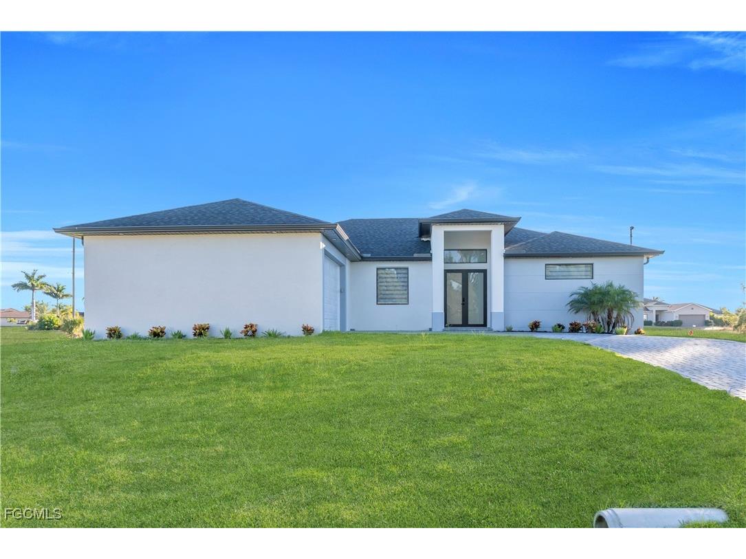 911 NW 37th Place Cape Coral FL 33993 2026003168 image3