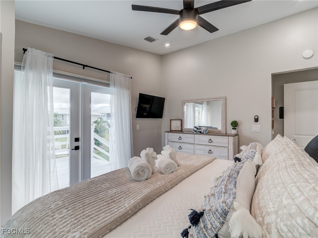 911 North Street Fort Myers Beach FL 33931 2025023500 image10