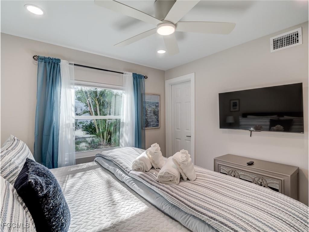 911 North Street Fort Myers Beach FL 33931 2025023500 image27