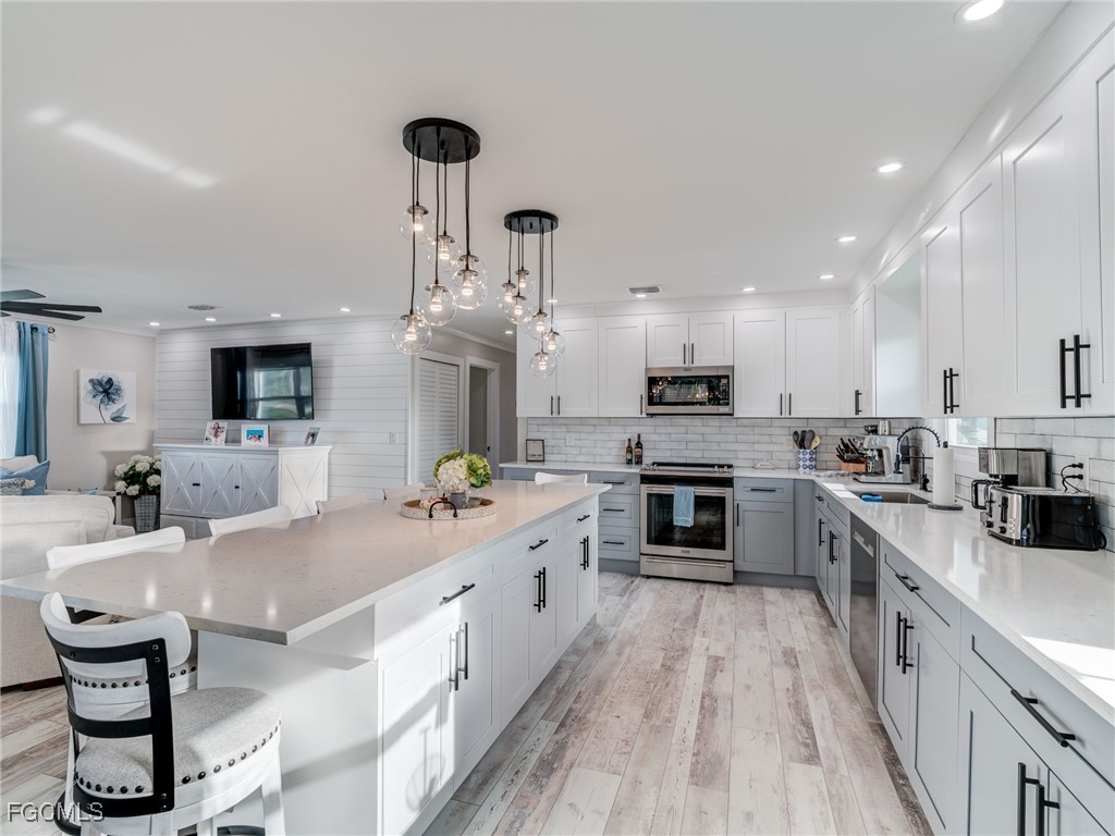 911 North Street Fort Myers Beach FL 33931 2025023500 image5