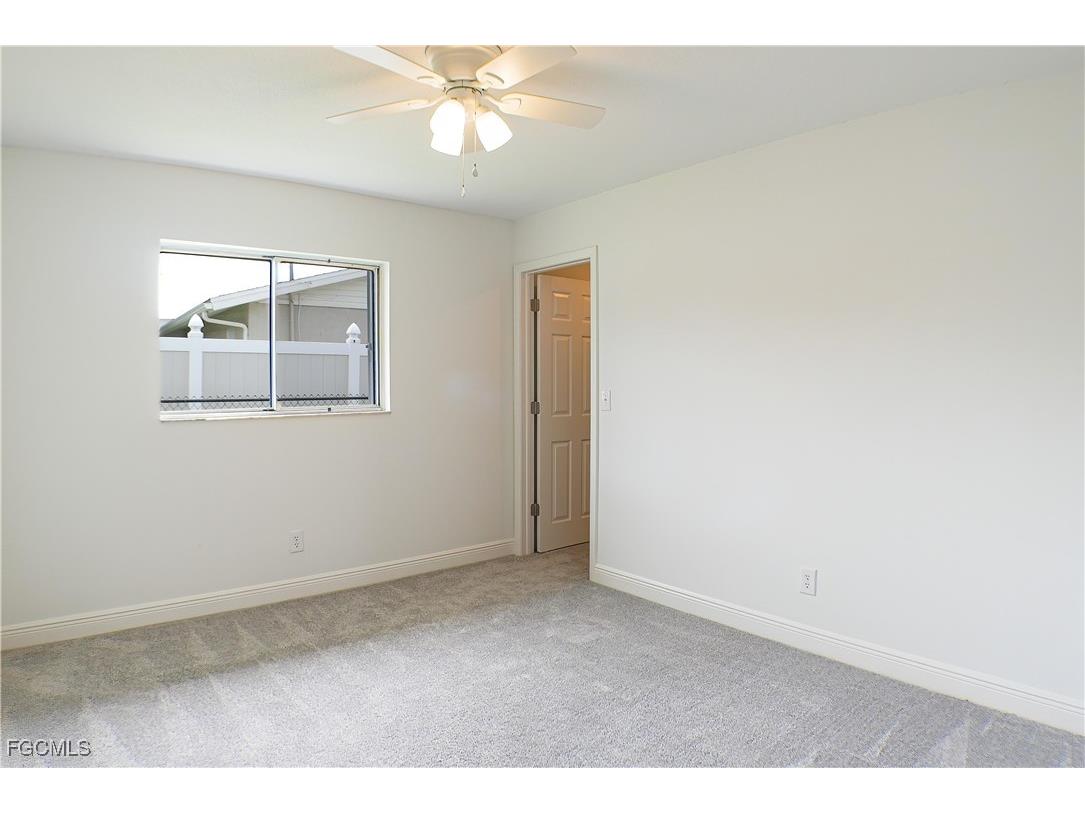 911 SE 19th Street Cape Coral FL 33990 2025016340 image16