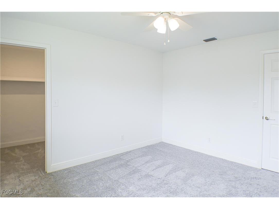 911 SE 19th Street Cape Coral FL 33990 2025016340 image17