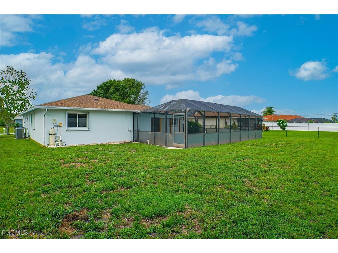 911 SE 19th Street Cape Coral FL 33990 2025016340 image22