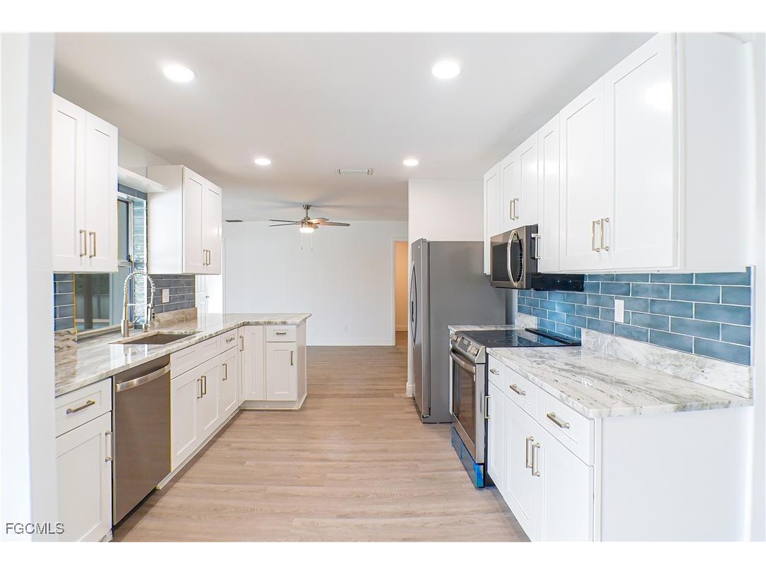 911 SE 19th Street Cape Coral FL 33990 2025016340 image4