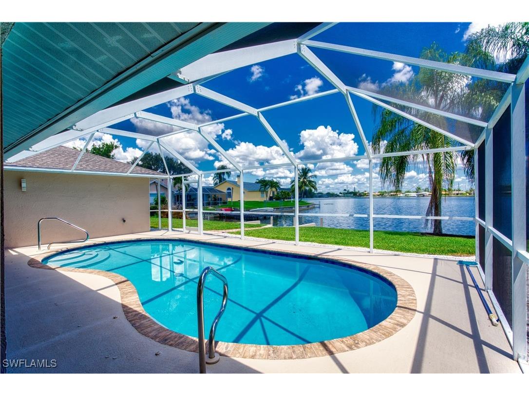 911 SW 3rd Avenue Cape Coral FL 33991 224097230 image1