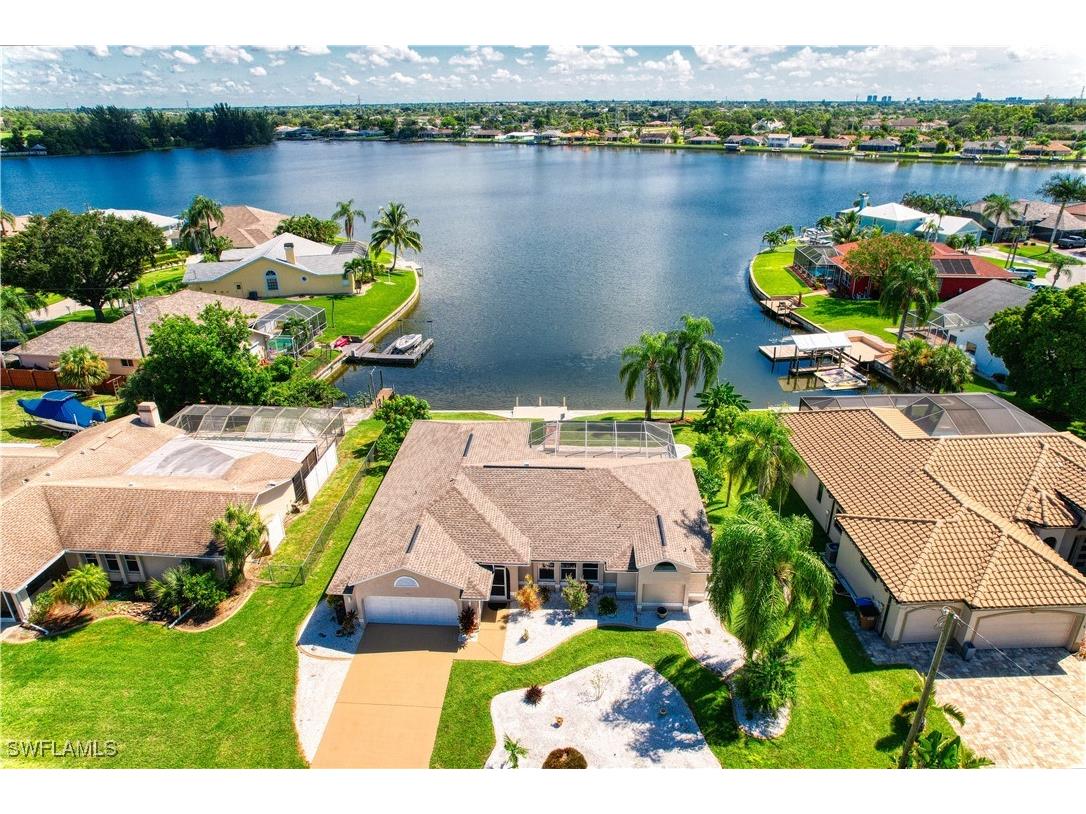 911 SW 3rd Avenue Cape Coral FL 33991 224097230 image2