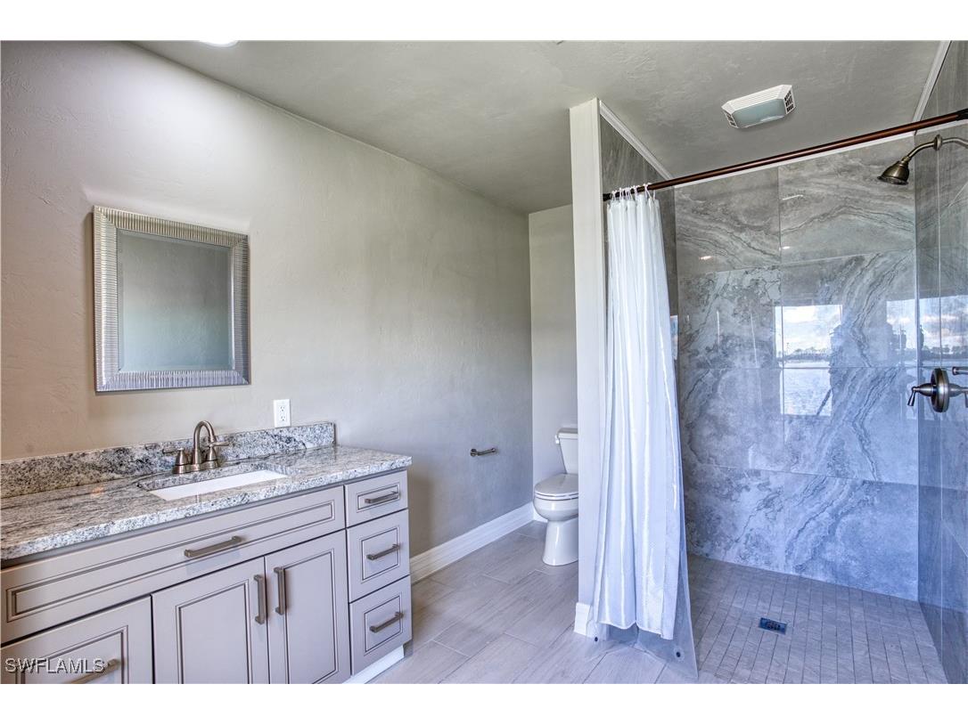 911 SW 3rd Avenue Cape Coral FL 33991 224097230 image21