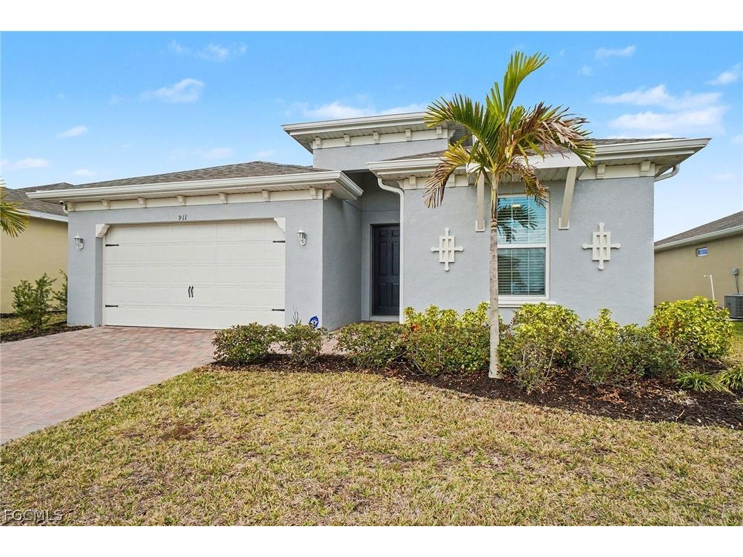 911 Stonewater Lake Terrace Cape Coral FL 33993 2026007793 image2