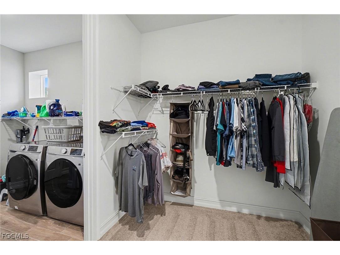 911 Stonewater Lake Terrace Cape Coral FL 33993 2026007793 image22