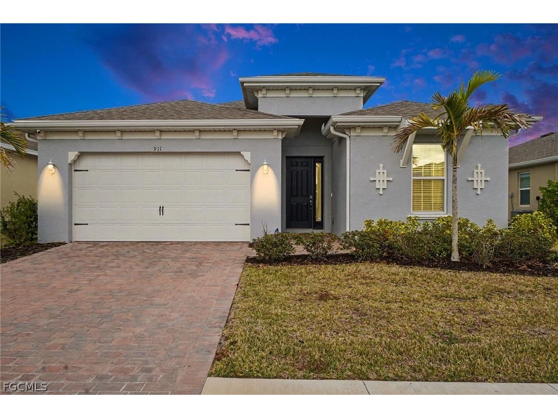 911 Stonewater Lake Terrace Cape Coral FL 33993 2026007793 image27
