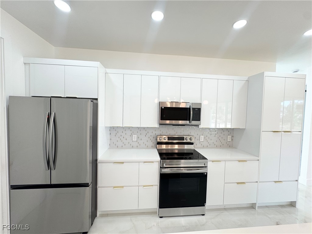 911 Williams Avenue Lehigh Acres FL 33972 2025021811 image23