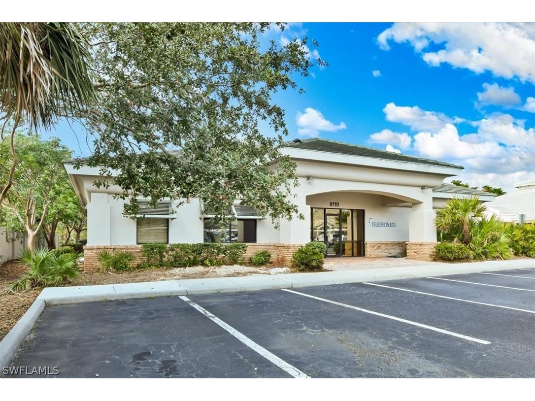 9110 College Pointe Court Fort Myers FL 33919 223009725 image1