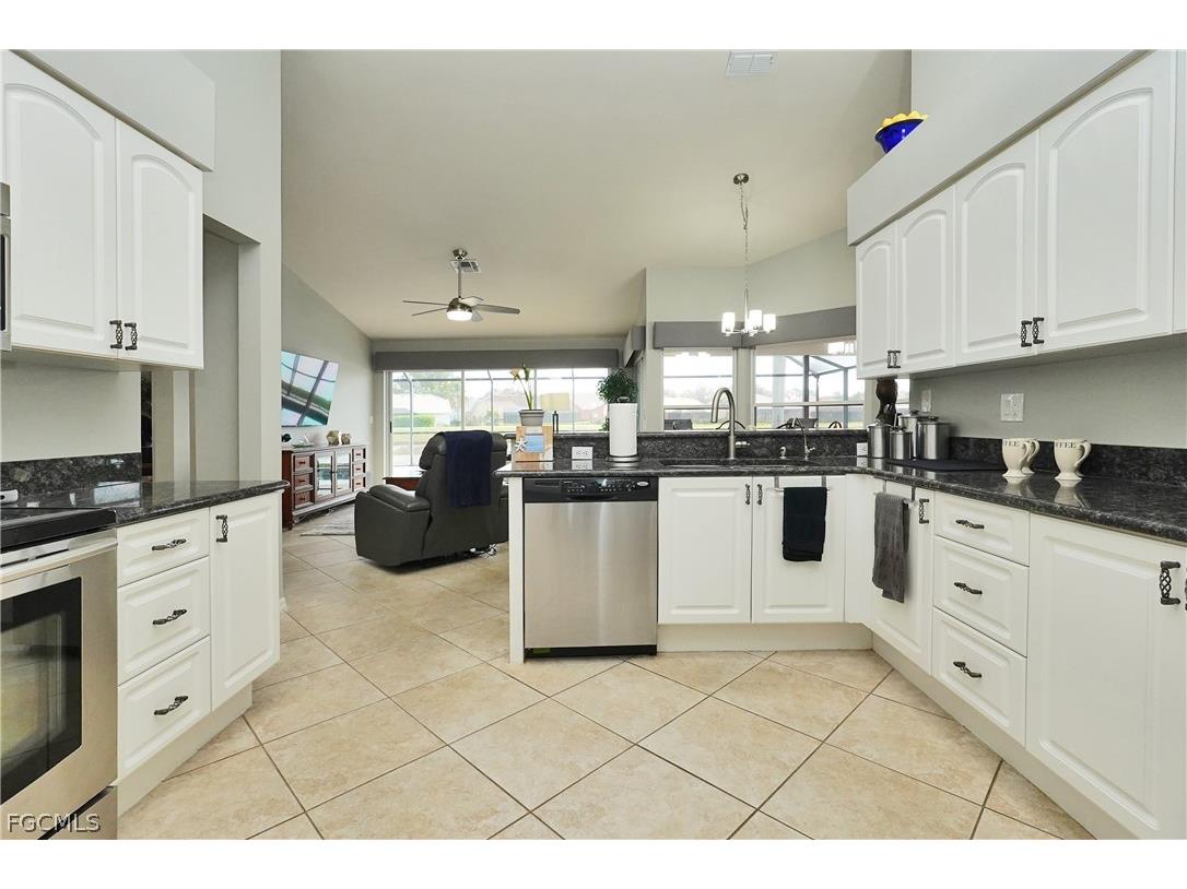 9110 Old Hickory Circle Fort Myers FL 33912 2026009007 image17