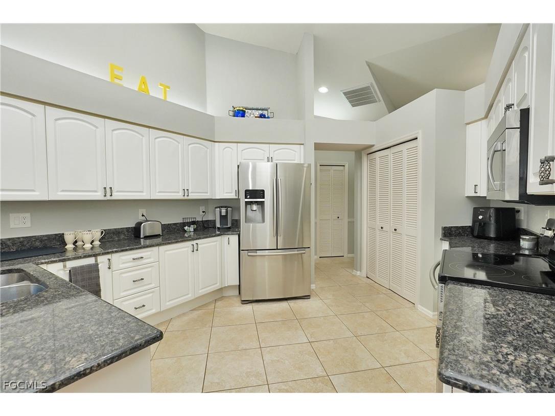 9110 Old Hickory Circle Fort Myers FL 33912 2026009007 image18