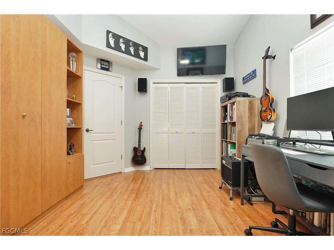 9110 Old Hickory Circle Fort Myers FL 33912 2026009007 image25