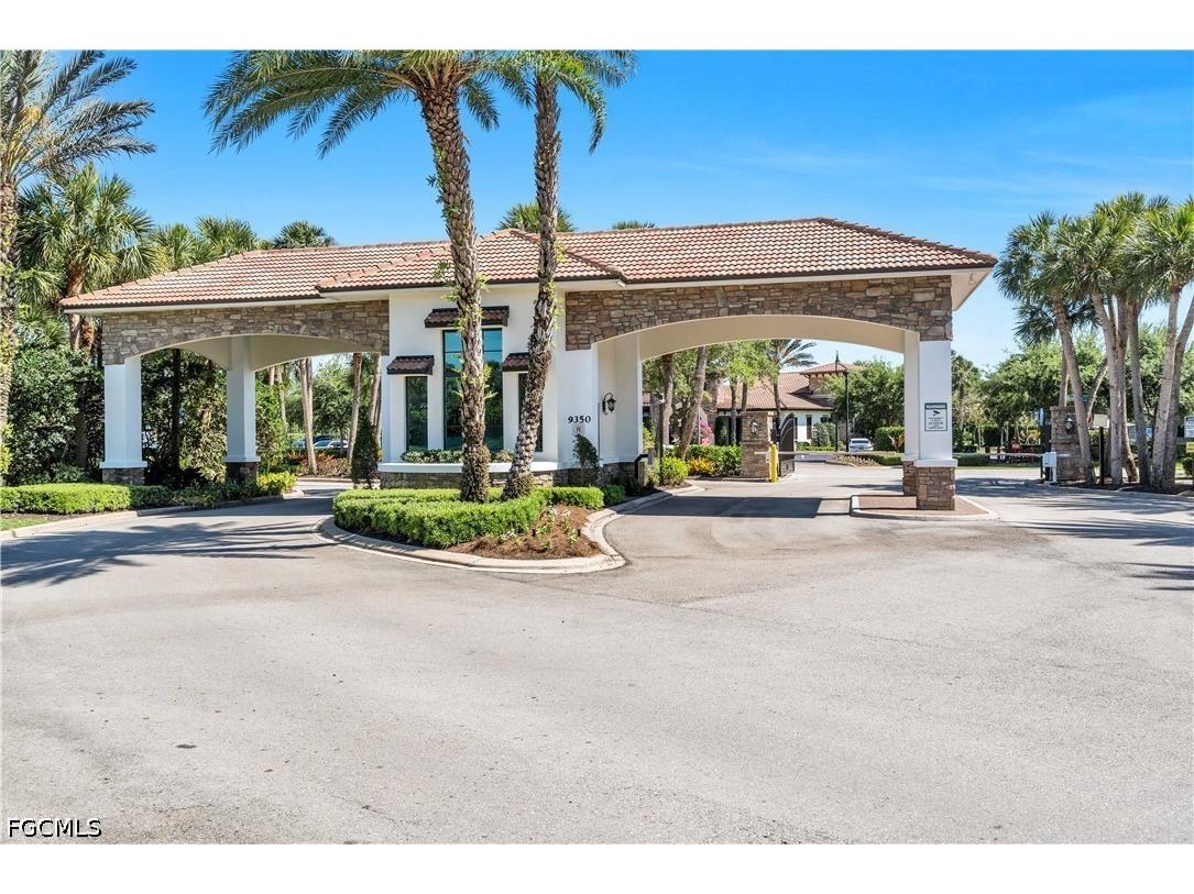 9110 Woodhurst Drive Naples FL 34120 2026019921 image28