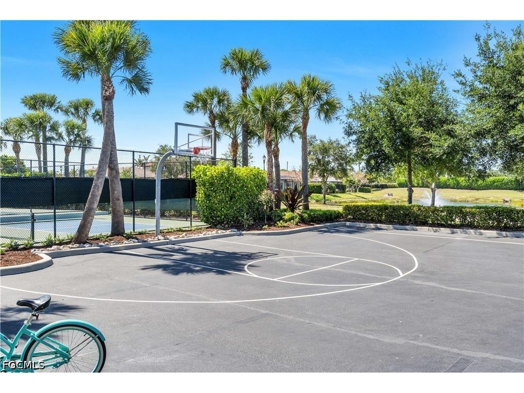 9110 Woodhurst Drive Naples FL 34120 2026019921 image31