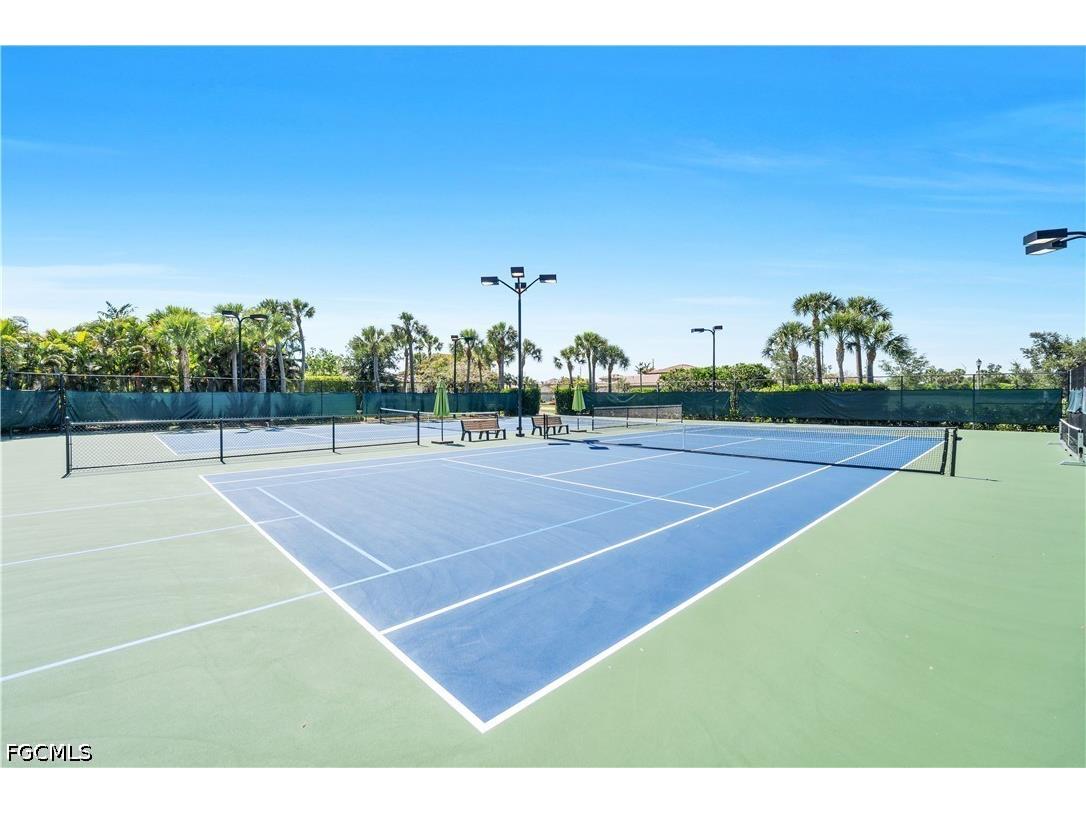 9110 Woodhurst Drive Naples FL 34120 2026019921 image32