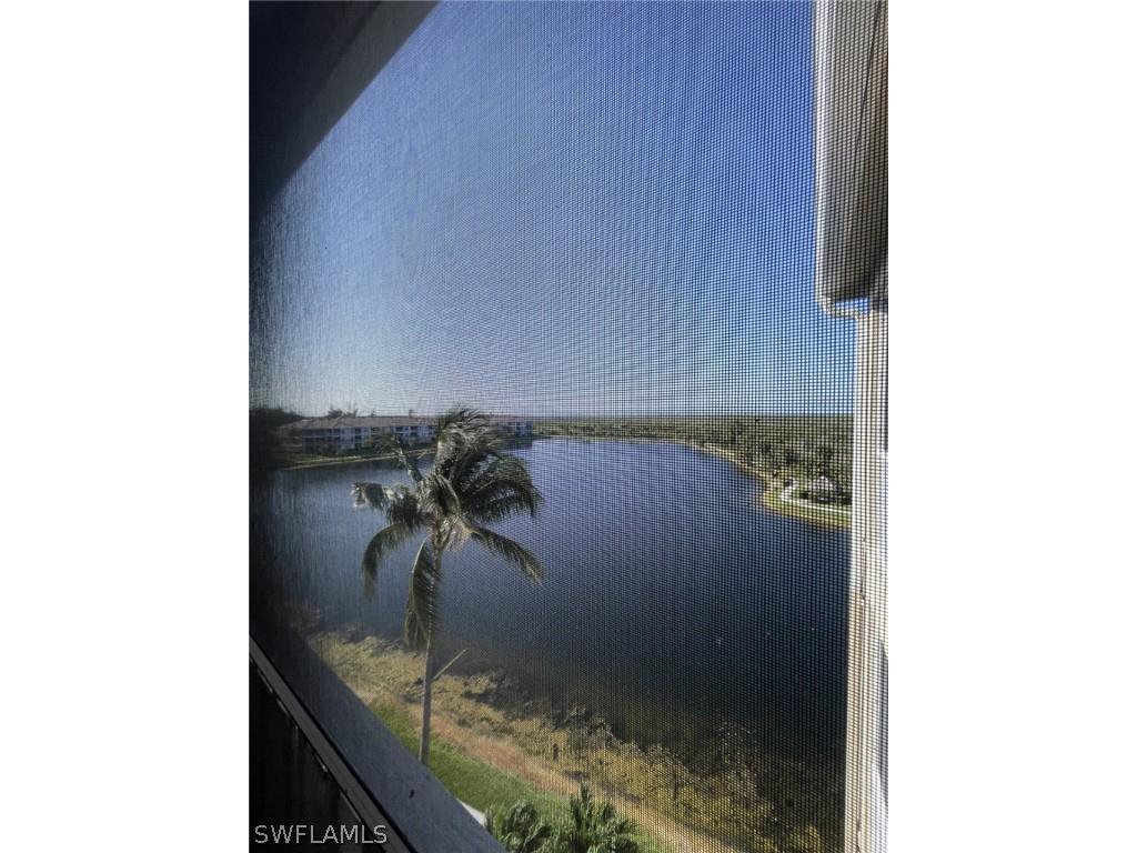 9111 Southmont Cove #402 Fort Myers FL 33908 224052378 image1