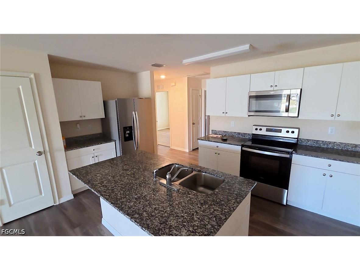 9112 Aegean Circle Lehigh Acres FL 33936 2026021421 image8