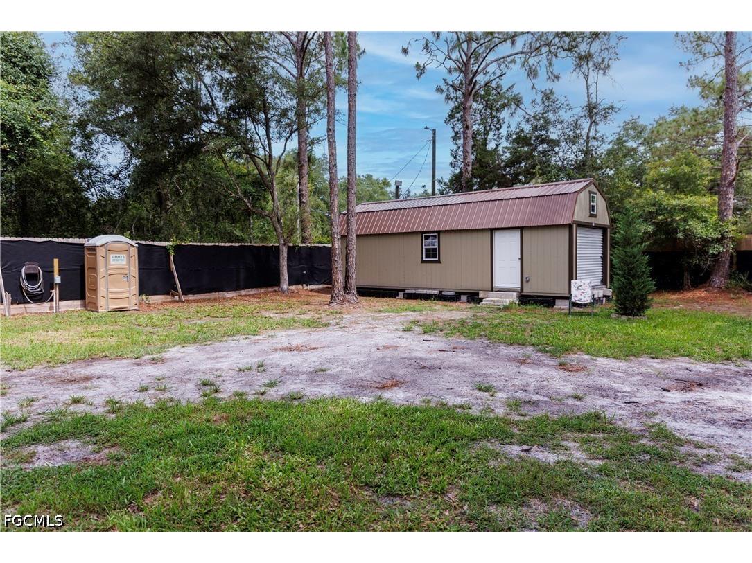 9113 Garetta Avenue Webster FL 33597 2026025126 image17