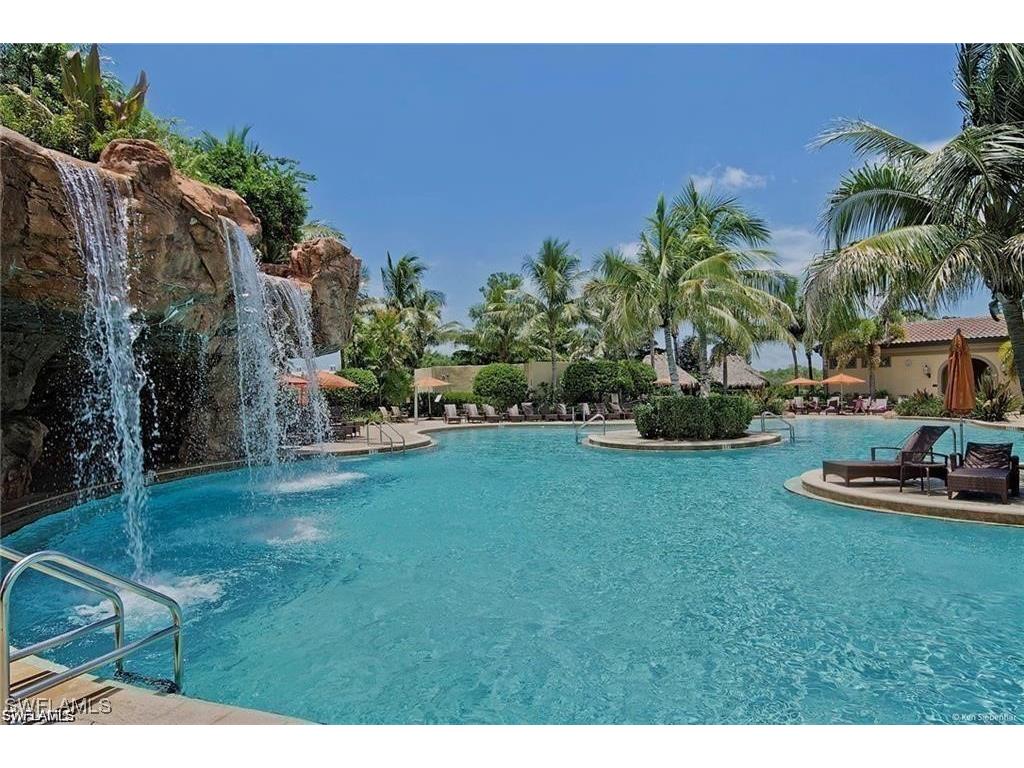 9113 Michael Circle #10 Naples FL 34113 226000201 image25